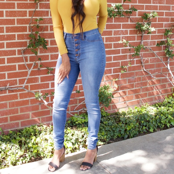 FASHION NOVA by VIBRANT Denim Jeans Button Up - Picture 7 of 8